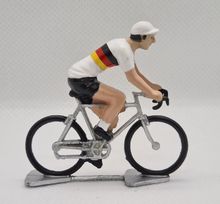 Cyclist figure R German champion's jersey FR-R8 Fonderie Roger 1