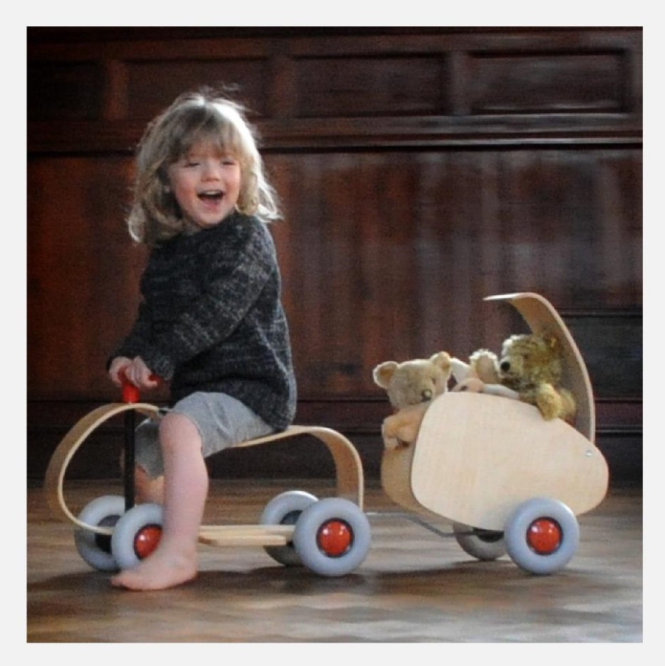 Max Push Car from Sirch. A wooden Toy for children, Max Push Car