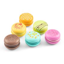 Macarons 6 pieces NCT10624 New Classic Toys 1