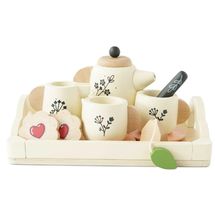 Wooden tea set and tray TV281 Le Toy Van 1