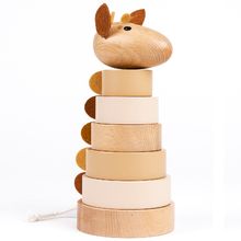 Stacking Pyramid Giraffe Léonie EG511174 Egmont Toys 1