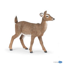 White-tailed doe figure PA50218 Papo 1