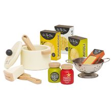 Organic Pasta Set TV339 Le Toy Van 1