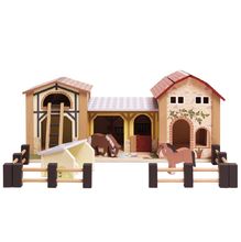 The Farmyard LTV410-899 Le Toy Van 1