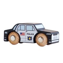 Car Sam No 41 TV-GT255 Le Toy Van 1