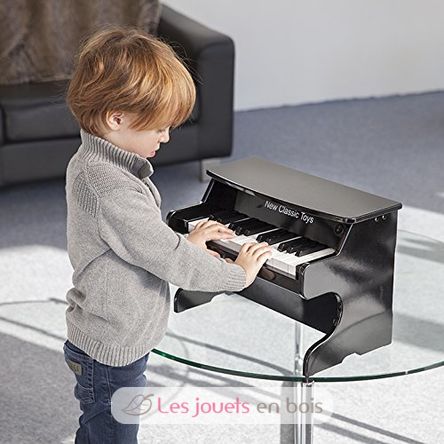 Black Electronic Piano - 25 keys NCT10161 New Classic Toys 2