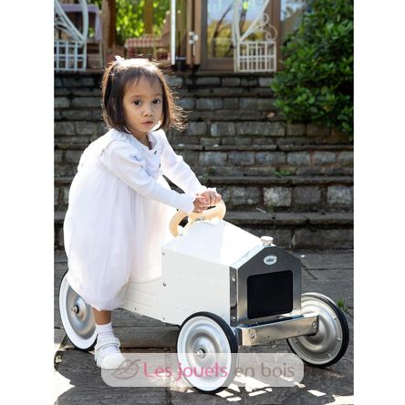 Large ivory pedal car V1150W Vilac 15