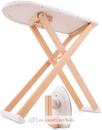 Wooden ironing board NCT18360 New Classic Toys 5
