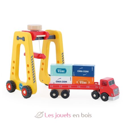 Container crane and truck V2375 Vilac 6