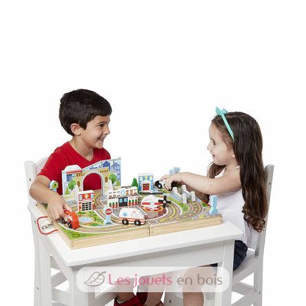 Take-Along Town MD40141 Melissa & Doug 3