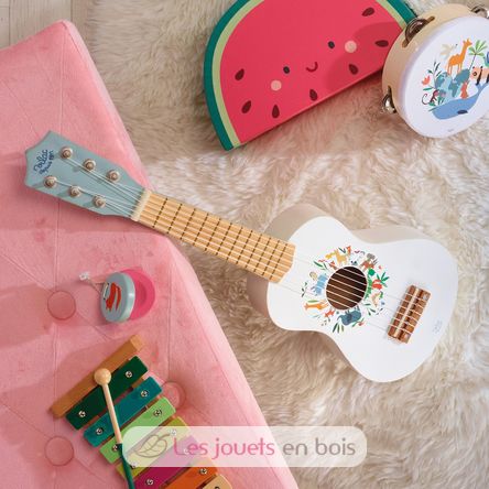 Sarah Betz Animals of the World Guitar V7109 Vilac 5