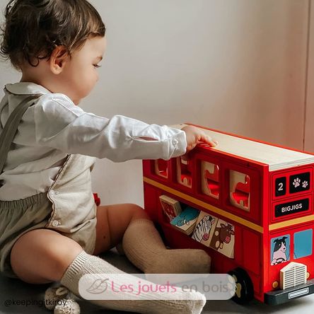 Red bus sorter BJ692 Bigjigs Toys 4