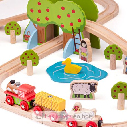 Farm Train Set BJT036 Bigjigs Toys 4