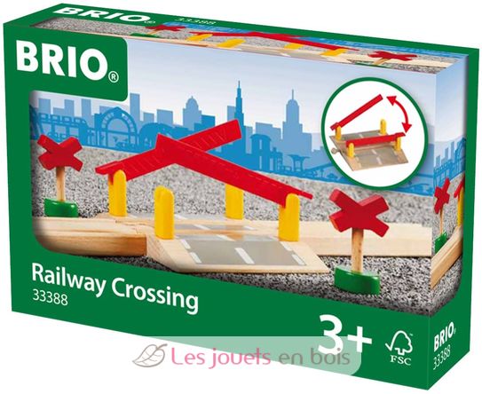Railway crossing BR-33388 Brio 2