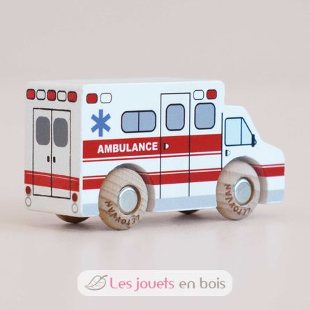 Ambulance Lance No 43 TV-GT265 Le Toy Van 5