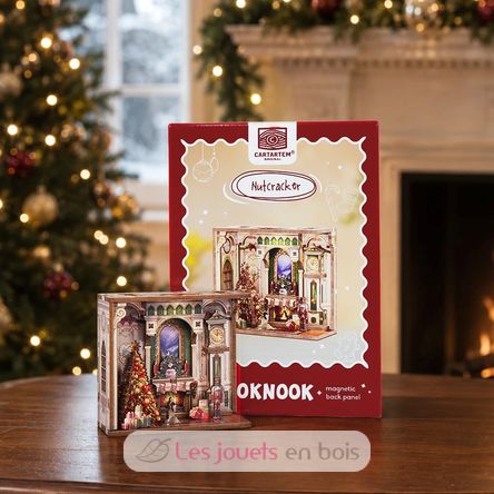 Mini Book Nook Nutcracker CT113 Cartartem 3