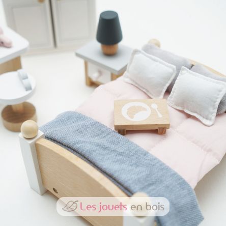 Bedroom set for dolls house TV-ME057 Le Toy Van 4