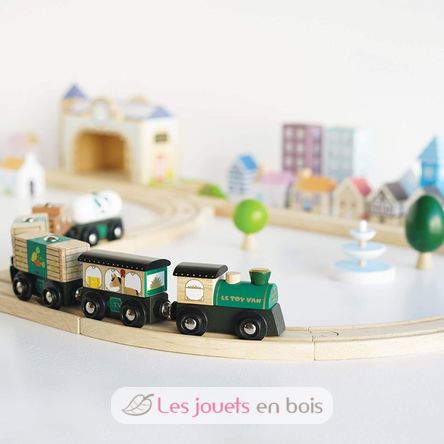 Royal Express train route TV700 Le Toy Van 2