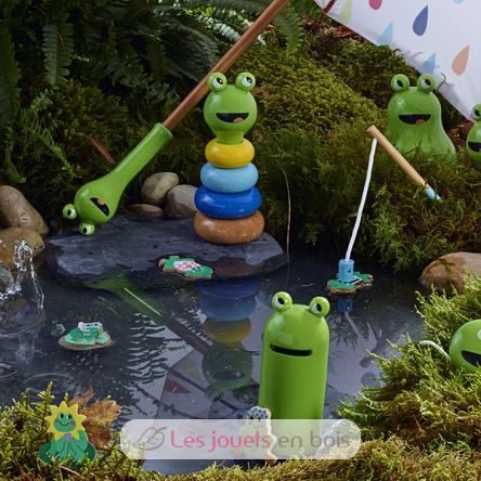 Babeth the frog stacking toy V8085S Vilac 3