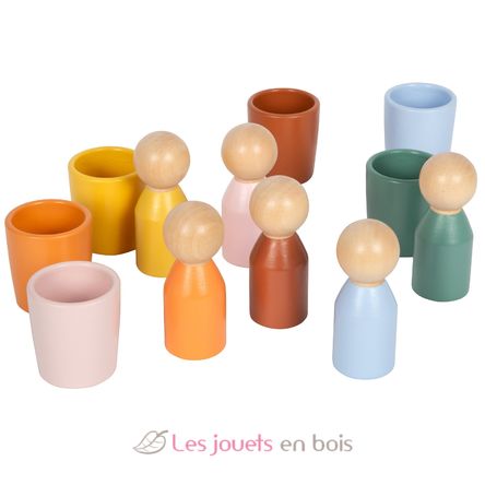 Montessori sorting beaker with figures LE12813 Small Foot company 2