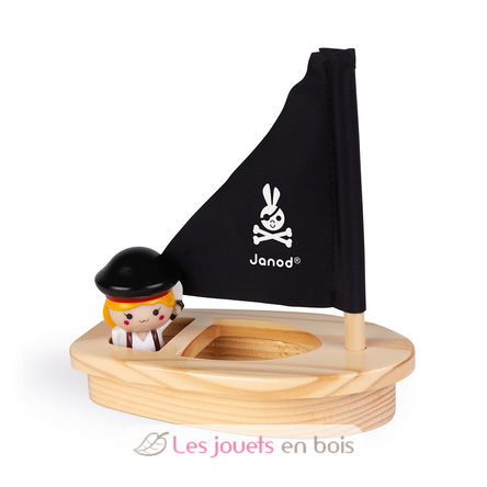 Cap'tain Melo and her boat J04711 Janod 2