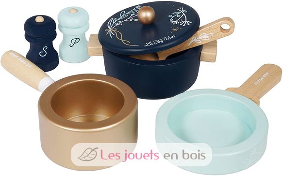 Pots and Pans TV301 Le Toy Van 3