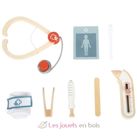 Doctor Bag Play Set sage green LE12739 Small Foot company 2