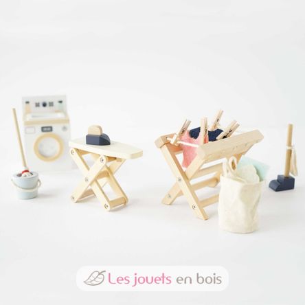 Laundry set for dolls house TV-ME038 Le Toy Van 3