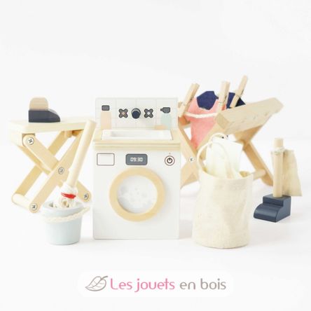 Laundry set for dolls house TV-ME038 Le Toy Van 4