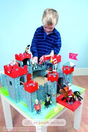 Lionheart Castle LTV290-854 Le Toy Van 2