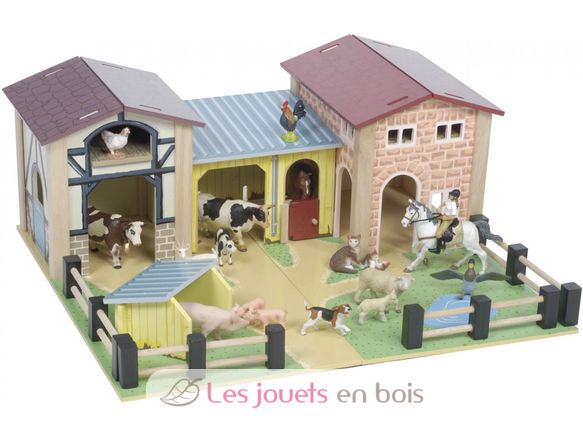 Wooden farmyard playset outlet