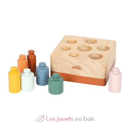 Montessori insertion game with cylinders LE12932 Small Foot company 2