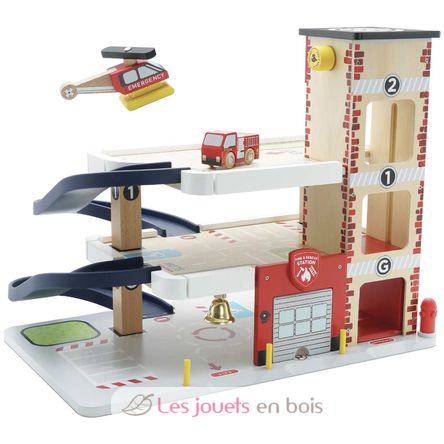 Fire and Rescue Garage TV453 Le Toy Van 1