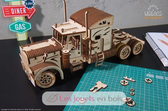 Heavy Boy Truck mechanical model kit U-70056 Ugears 7