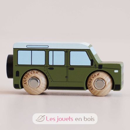 Car Archie No 27 TV-GT150 Le Toy Van 4
