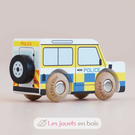 Car Bobby No 40 TV-GT250 Le Toy Van 5