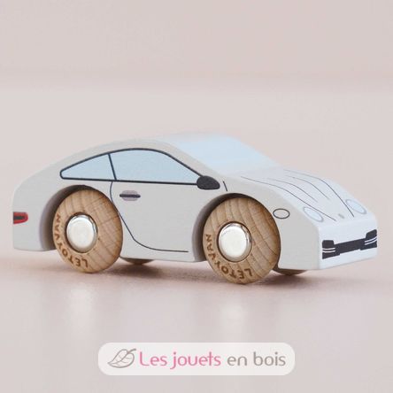 Car Poppy No 16 TV-GT90 Le Toy Van 3