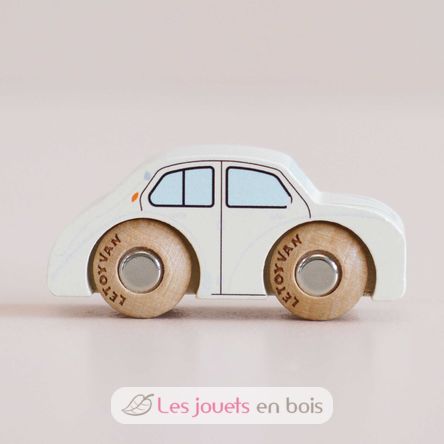 Car Rene No 20 TV-GT110 Le Toy Van 4