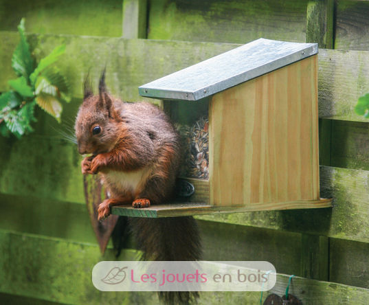 Squirrel feeder ED-WA09 Esschert Design 1